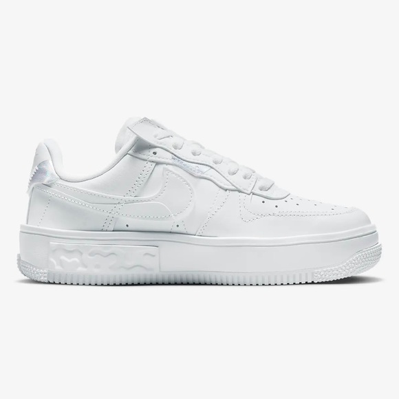 Air Force 1 Fontanka - Picture 3 of 4